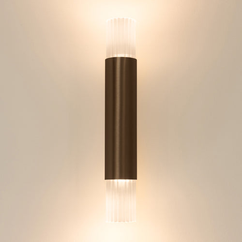 Ilfari Embrace Wall Light