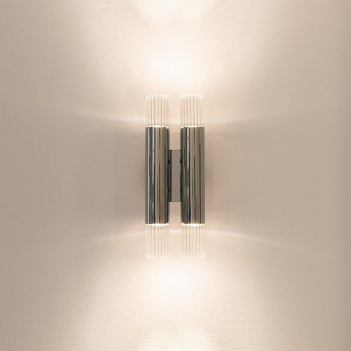 Ilfari Embrace Wall Light